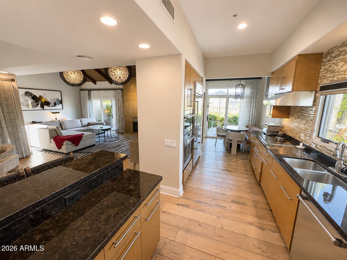 6000 E Camelback Road E 7707