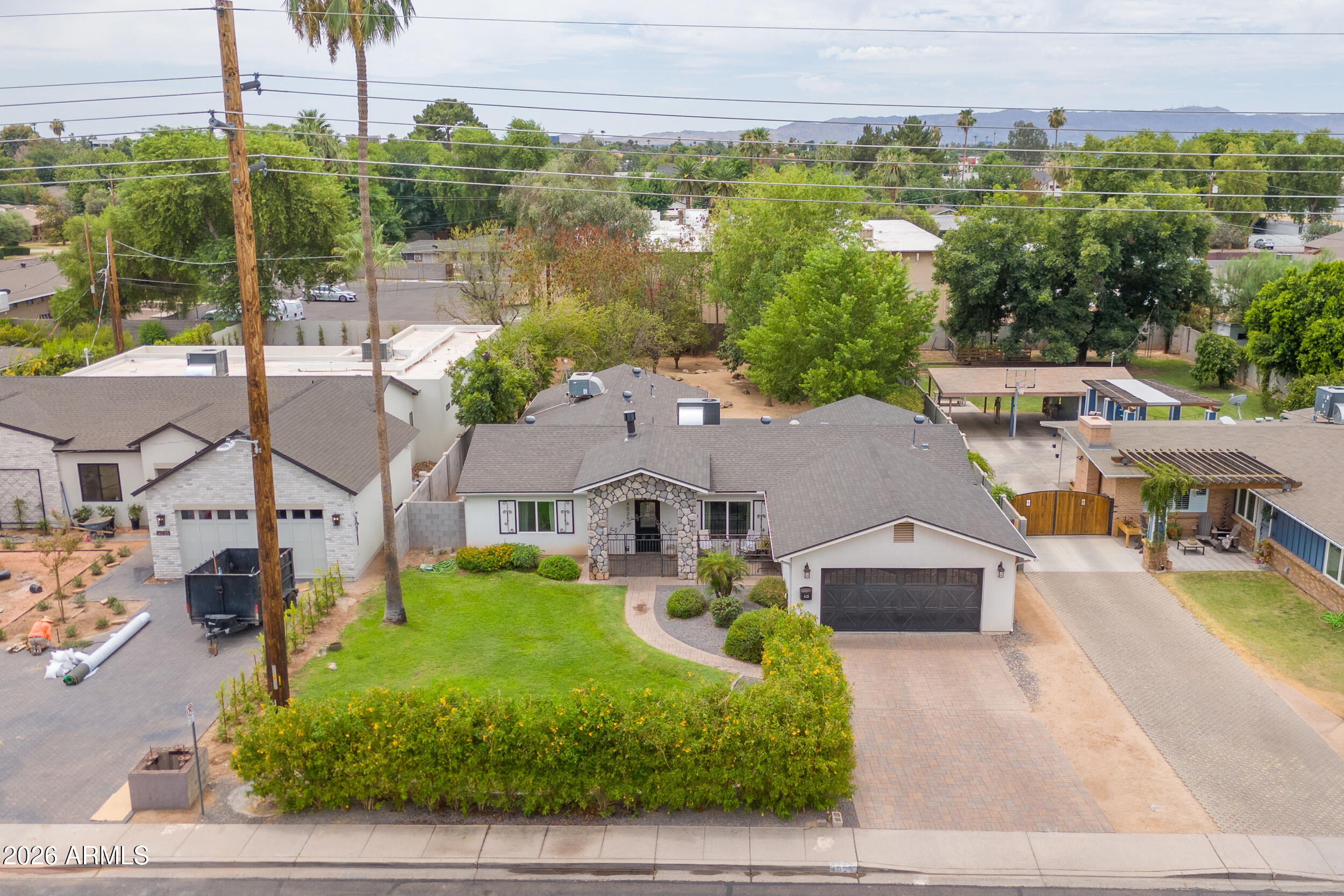 4025 E OSBORN Road