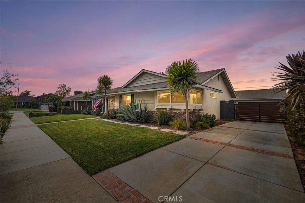 760 S Loretta Drive