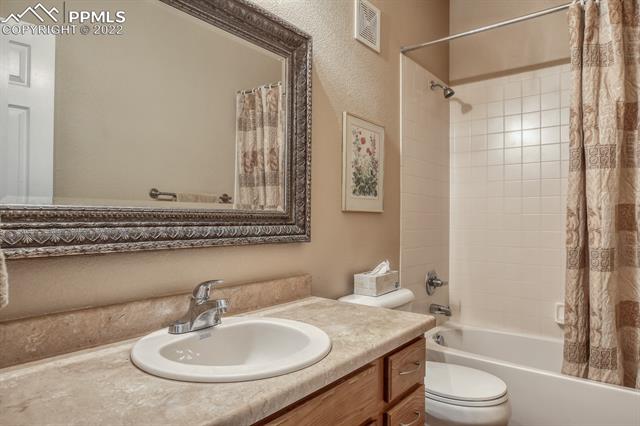 2635 Avalanche Heights