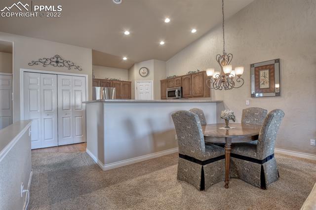 2635 Avalanche Heights