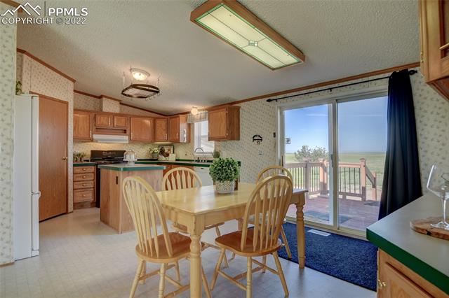 16755 Rabbit Track Trail