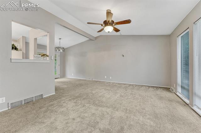 2729 N Prospect Street