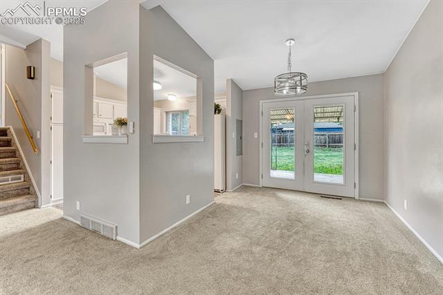 2729 N Prospect Street