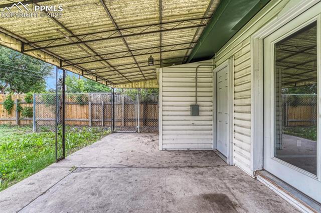 2729 N Prospect Street