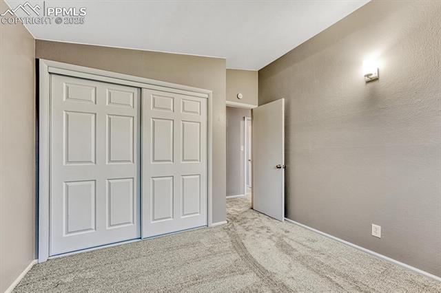 2729 N Prospect Street