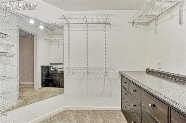 2729 N Prospect Street