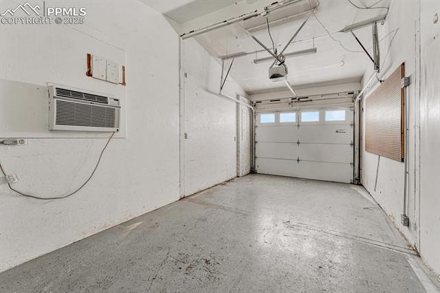 2729 N Prospect Street