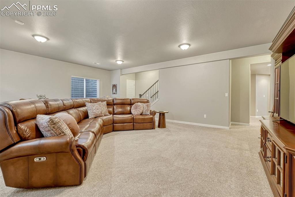 6851 Mustang Rim Drive