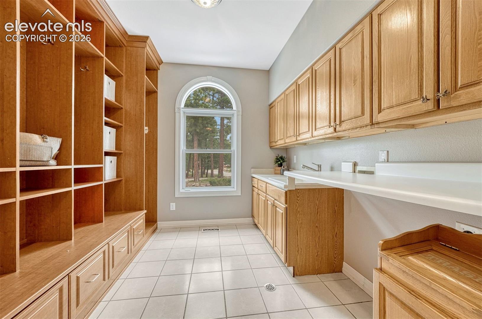 17190 Colonial Park Drive