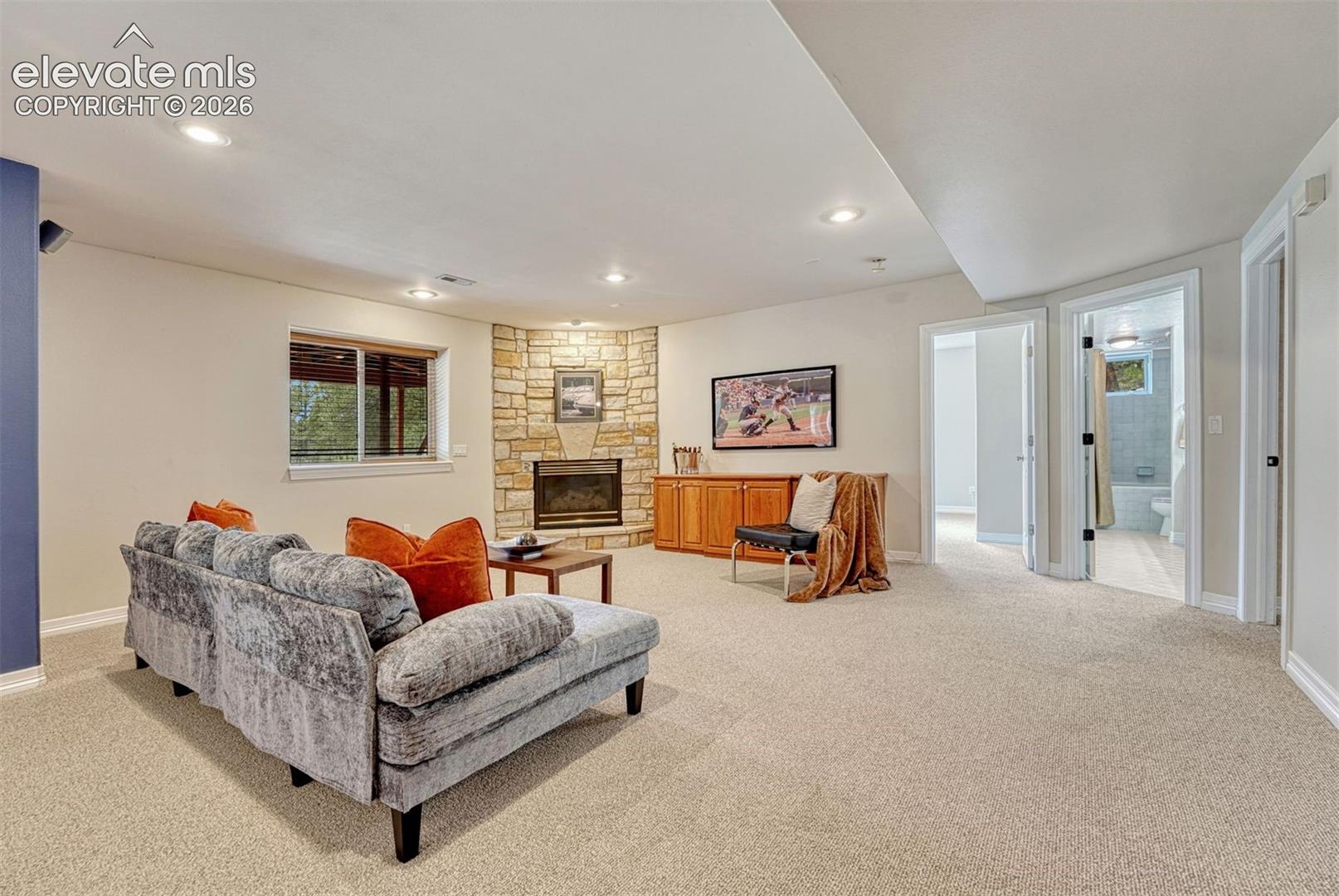 17190 Colonial Park Drive