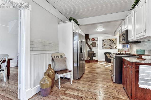 1423 N Nevada Avenue