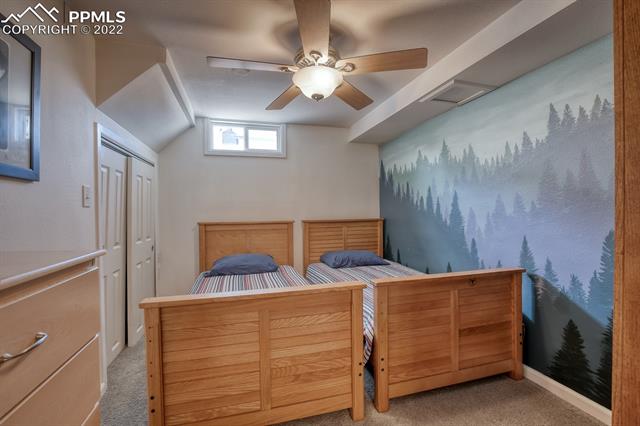 24 N Sheridan Avenue