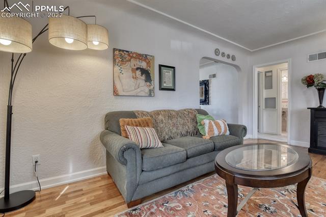 24 N Sheridan Avenue