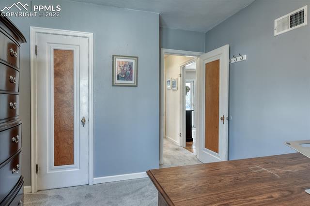 24 N Sheridan Avenue