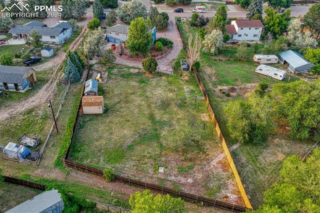 5527 Constitution Court