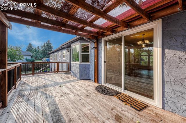 5527 Constitution Court