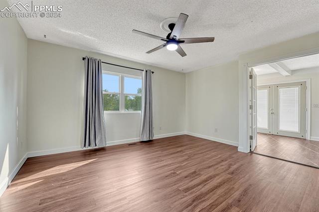 5527 Constitution Court