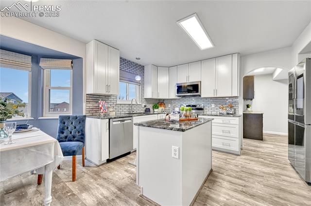 11230 Cressman Drive