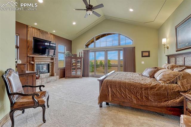 9565 Oak Springs Trail