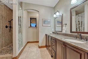 9565 Oak Springs Trail