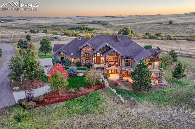 9565 Oak Springs Trail