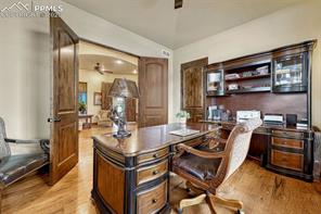 9565 Oak Springs Trail