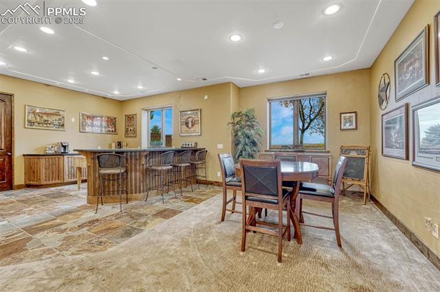 9565 Oak Springs Trail