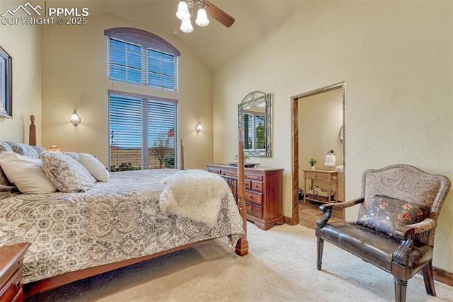 9565 Oak Springs Trail