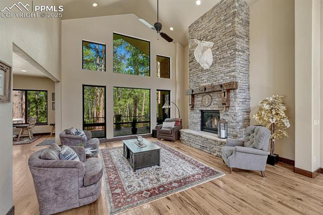 1250 Cottontail Trail