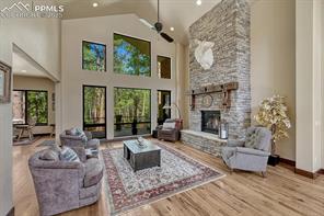 1250 Cottontail Trail
