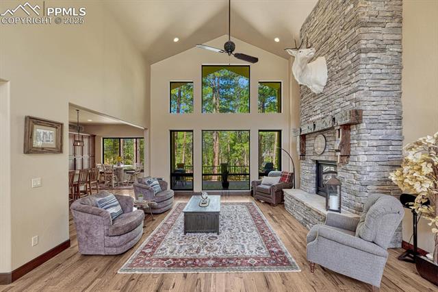 1250 Cottontail Trail