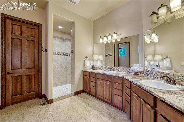 1250 Cottontail Trail