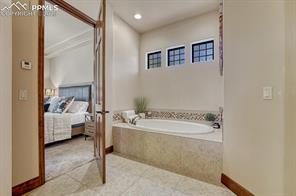 1250 Cottontail Trail