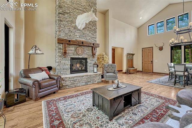 1250 Cottontail Trail