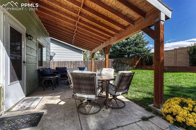 5071 Stillwater Drive