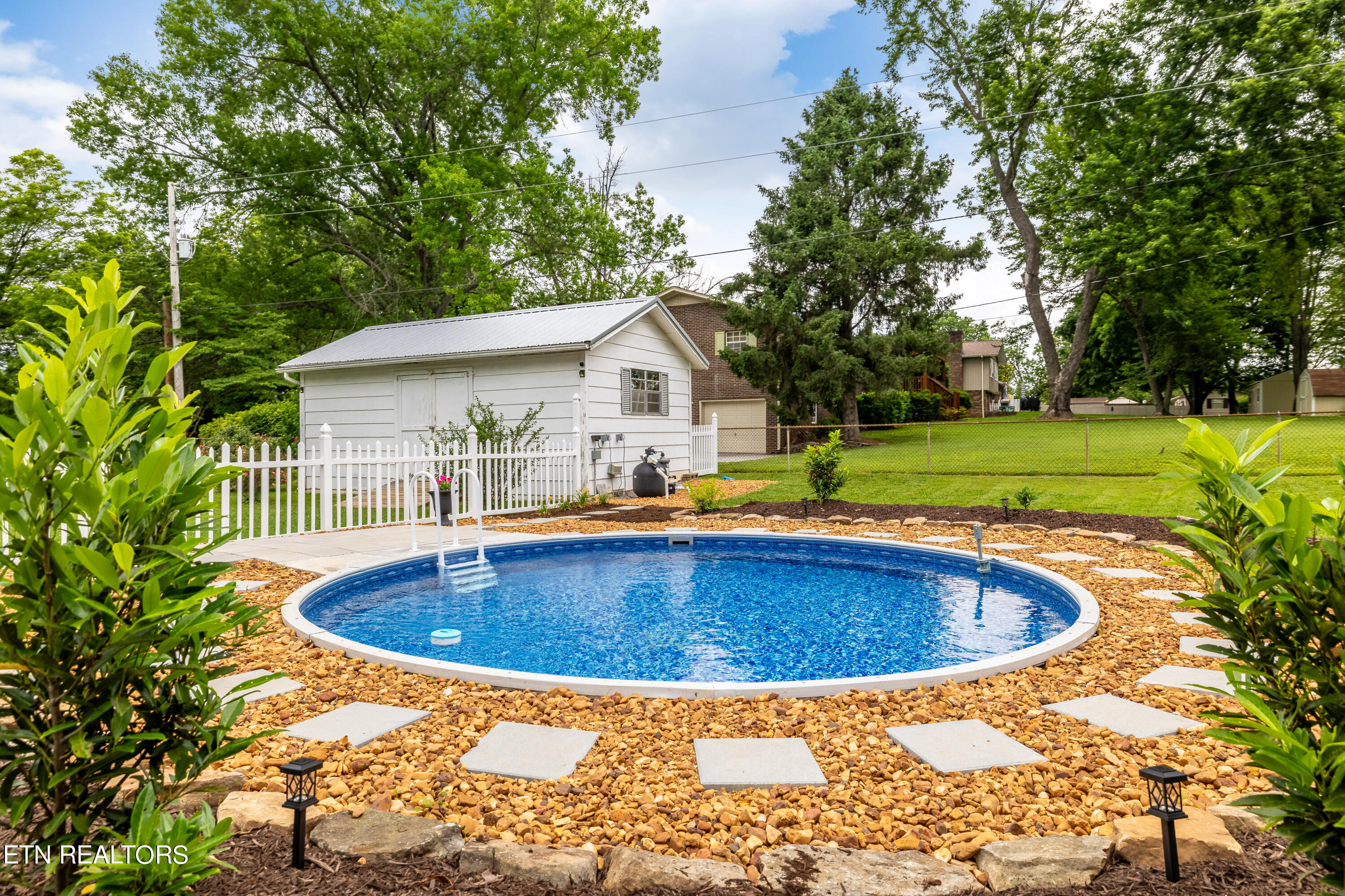 1202 Westfield Drive