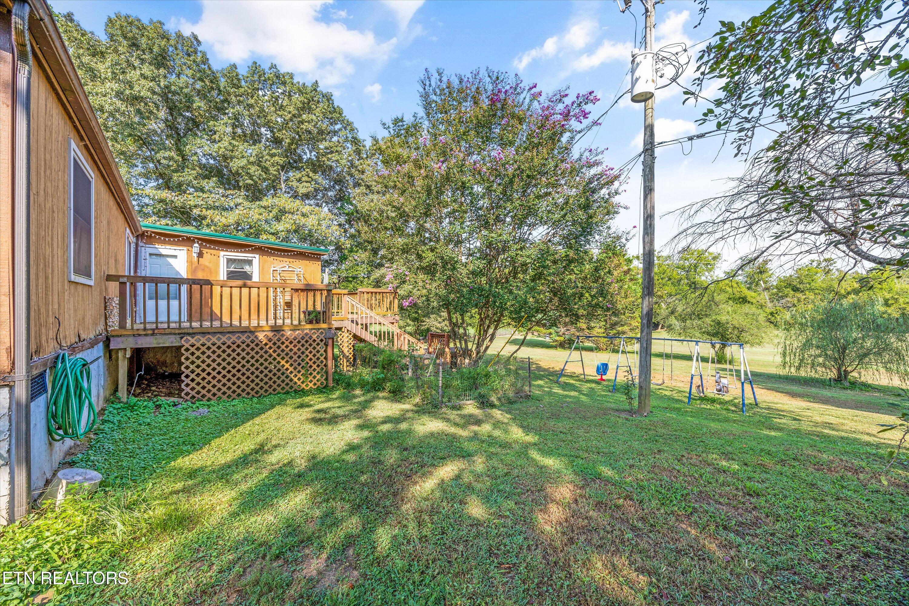 1070 Pine Grove Cir Circle