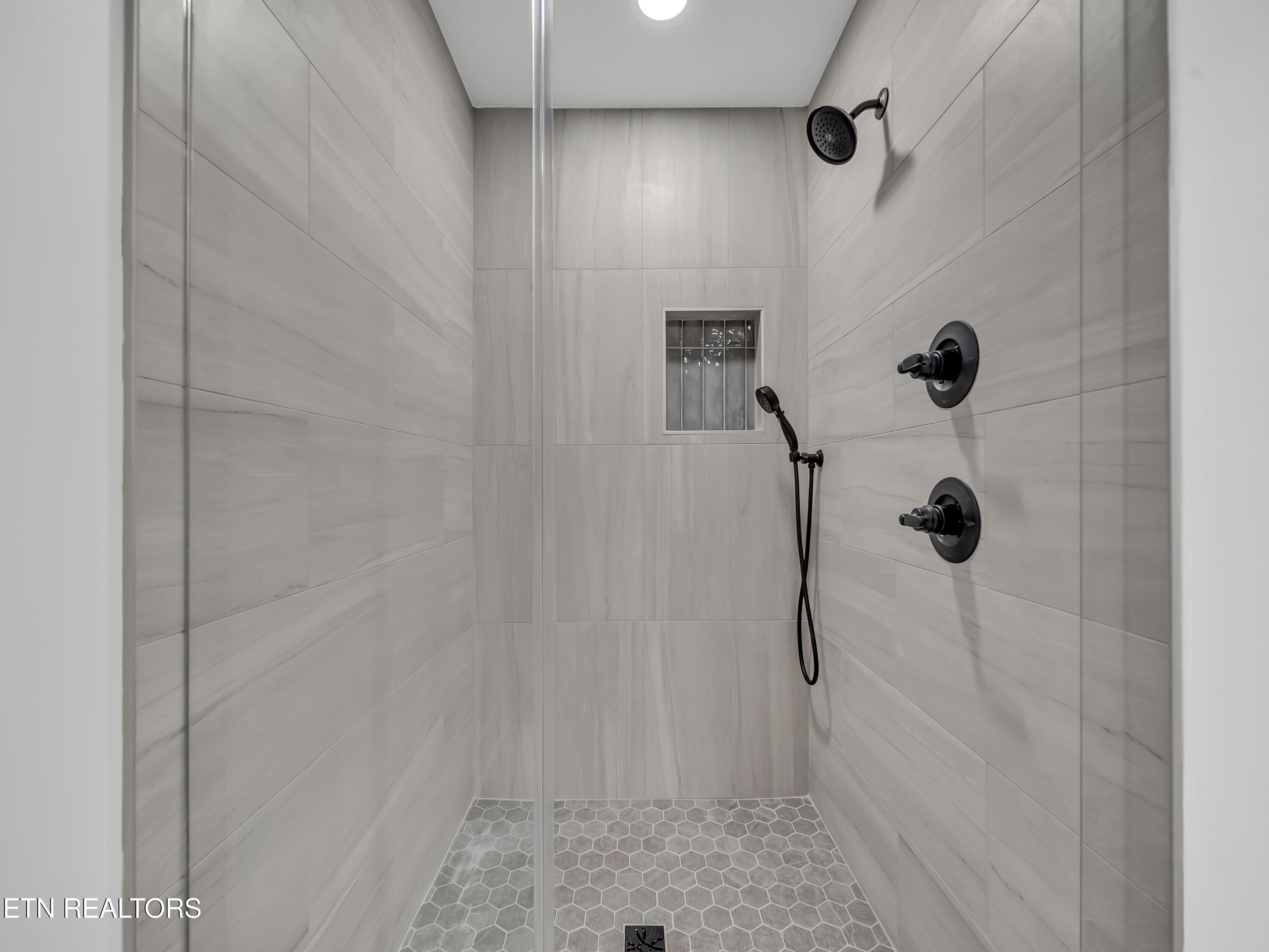 1823 Westside Park Drive