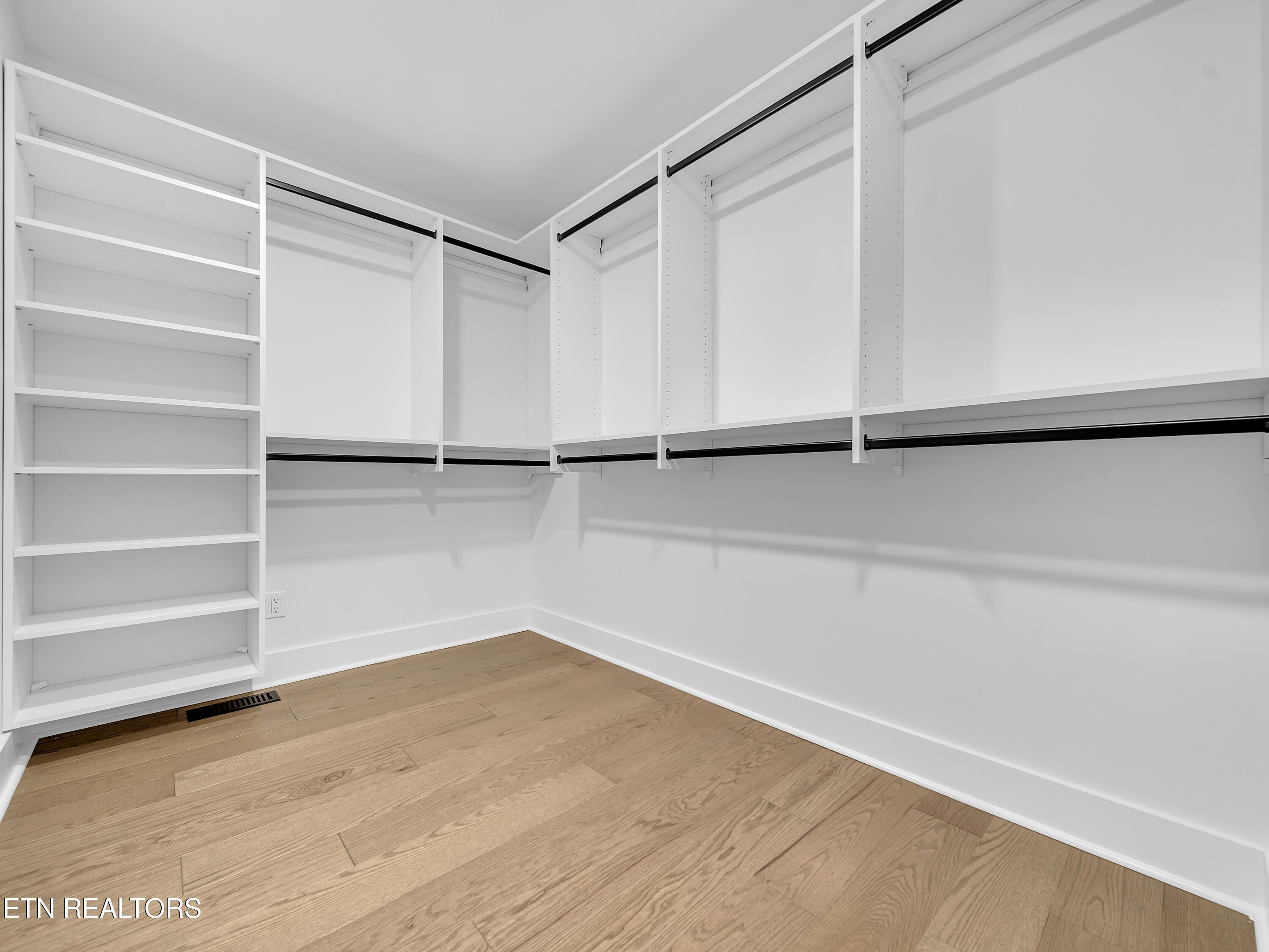 1823 Westside Park Drive