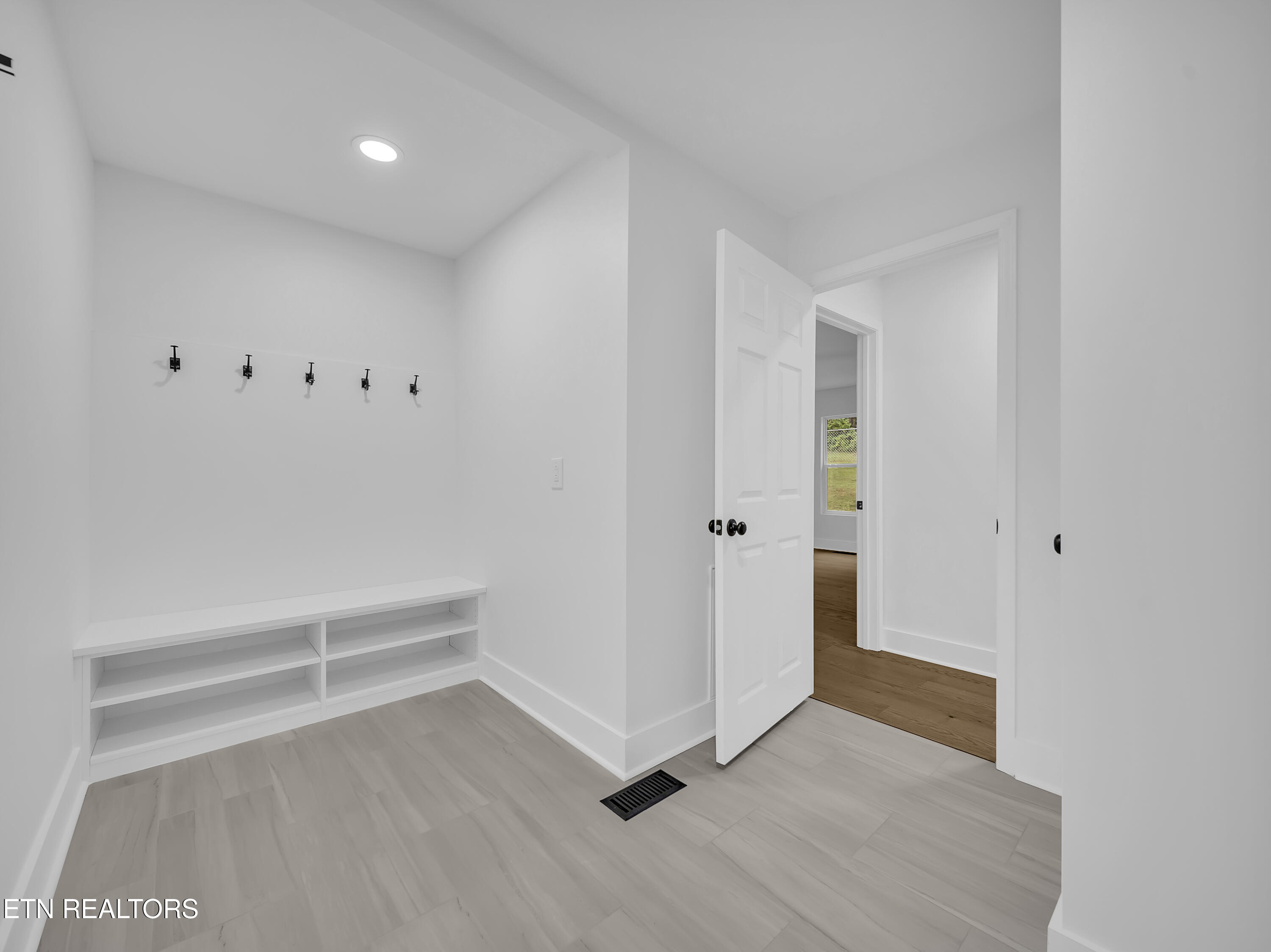 1823 Westside Park Drive