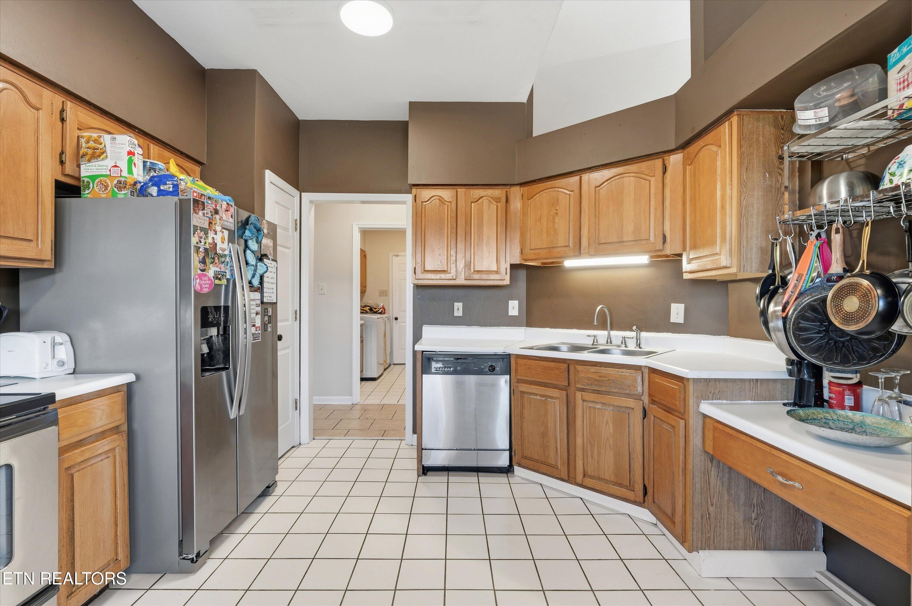1053 Saint Johns Dr