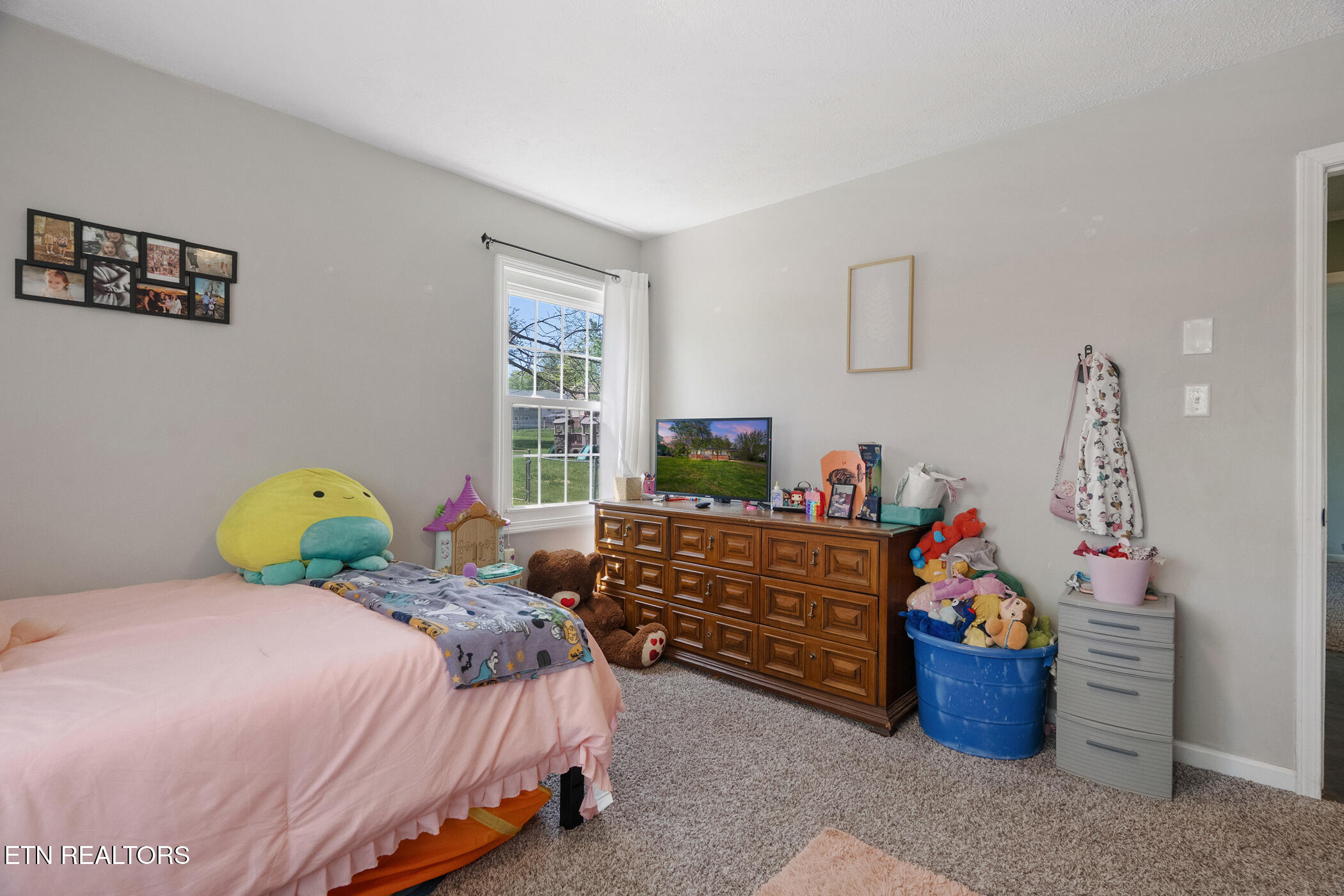 1515 Charles Drive
