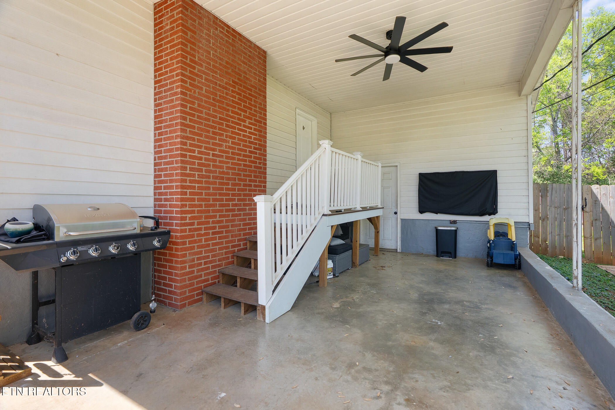 1515 Charles Drive
