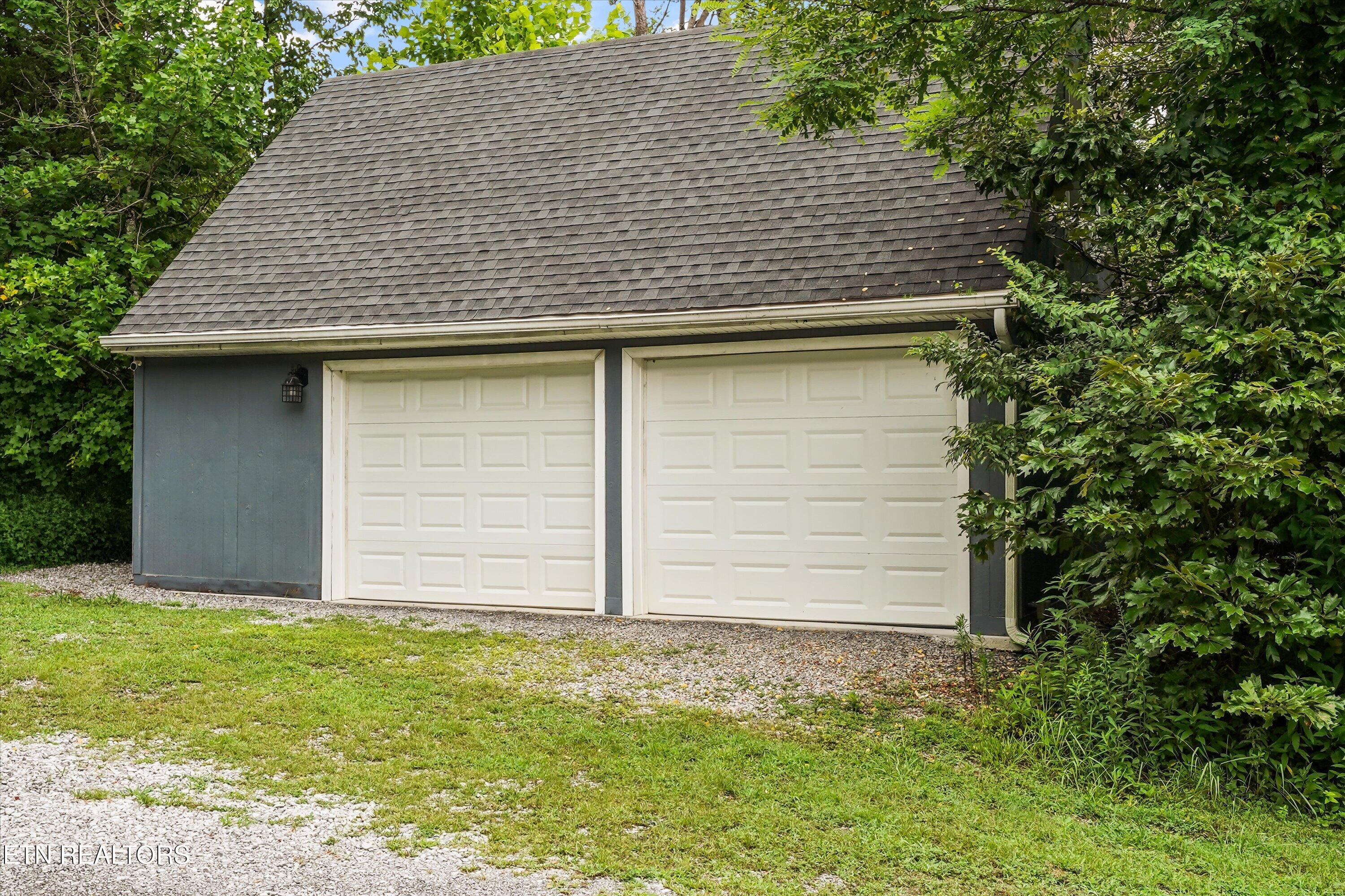 3727 Fox Creek Rd