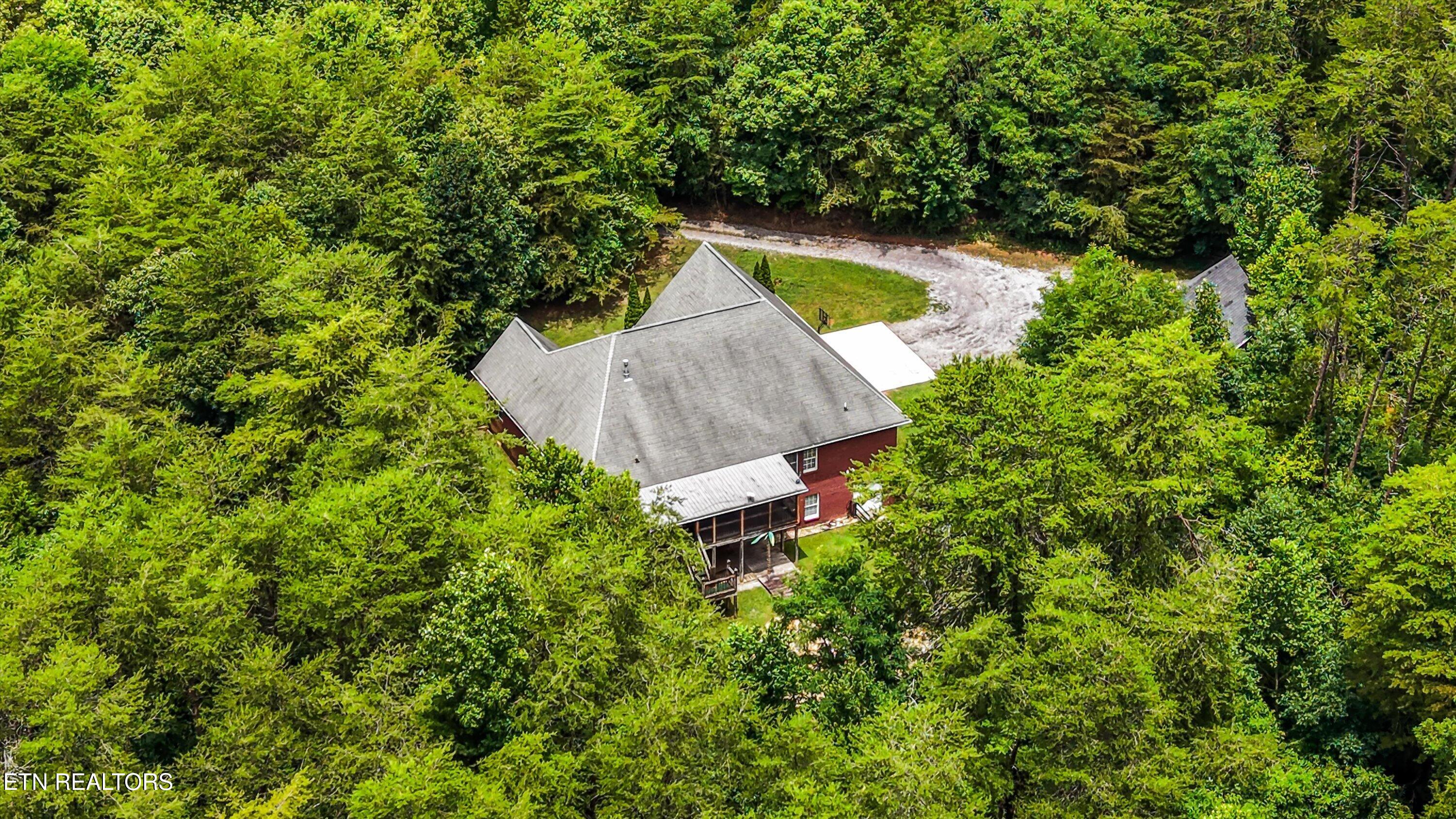 3727 Fox Creek Rd