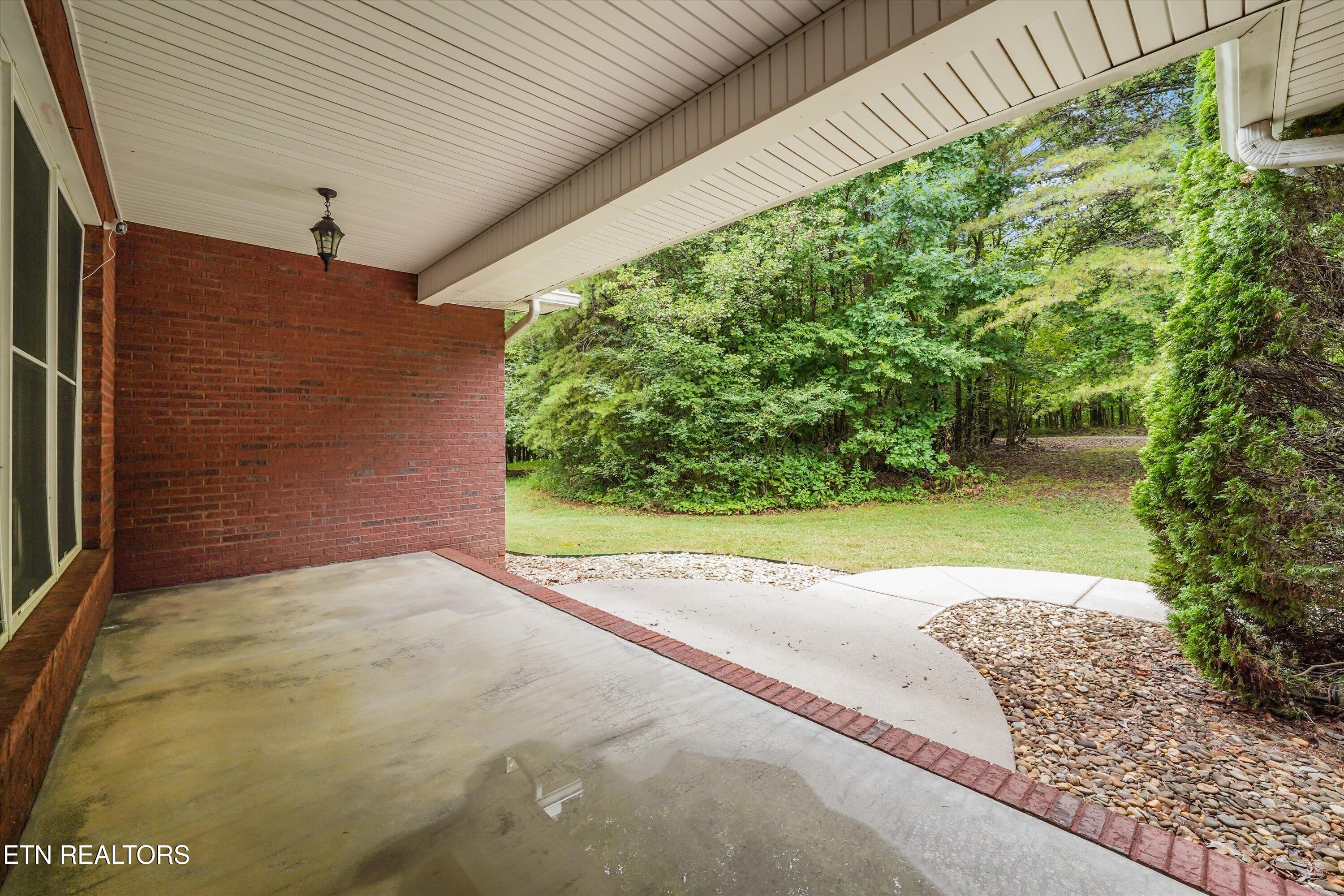 3727 Fox Creek Rd