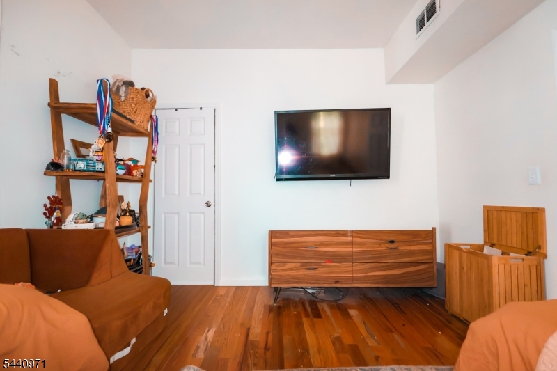 161 Milford Ave