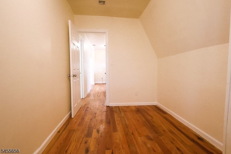 112 Chadwick Ave 3