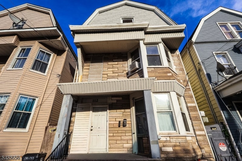 112 Chadwick Ave 3